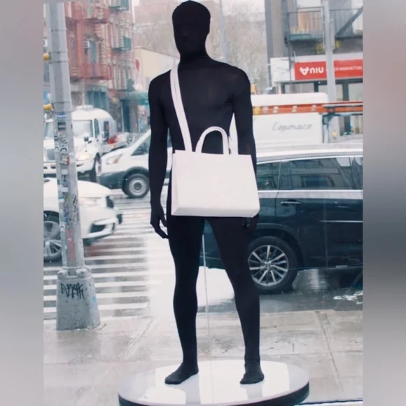 Telfar x Moose Knuckles edition medium shopper (Quilted Gold) - Picture 4 of 4